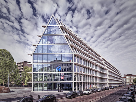 COIMA-SGR-feltrinelli-porta-volta-GALLERY-03-440×330-3